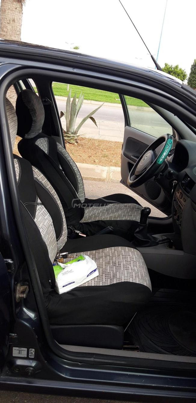 je mes ma voiture a vendre en bon état model 2012