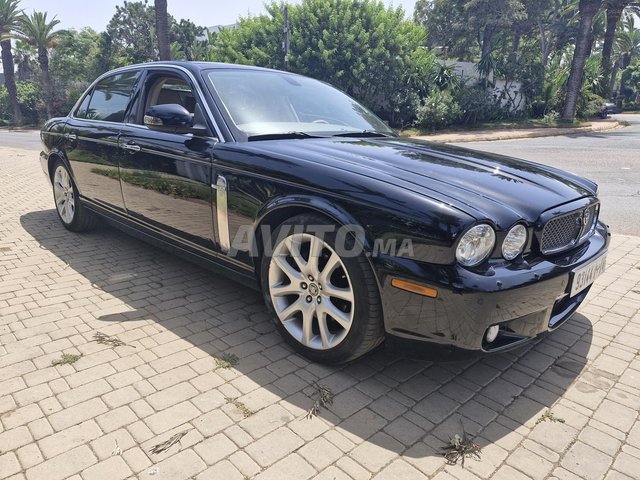 JAGUAR XJ6 ESSENCE 