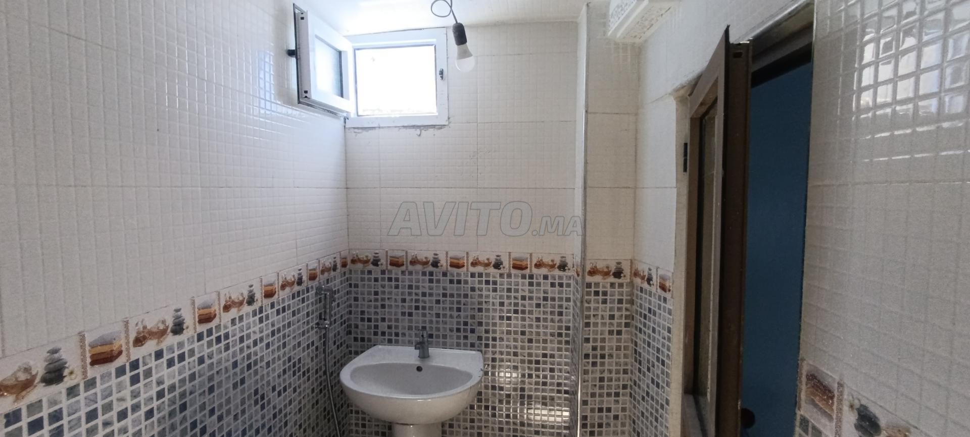 Location d'un logement pour deux personnes à côté de la kasbah et de la place du bain - image 4