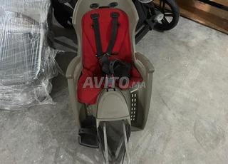 Les blousons 1 devant Val Flori