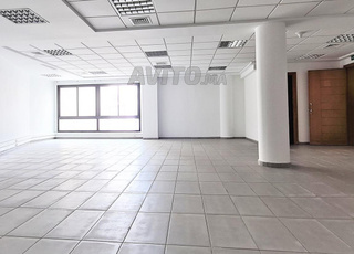 Plateau de Bureau 3è étg 98m2 Garage