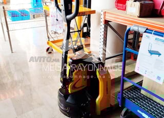 TRANSPALETTE ÉLECTRIQUE