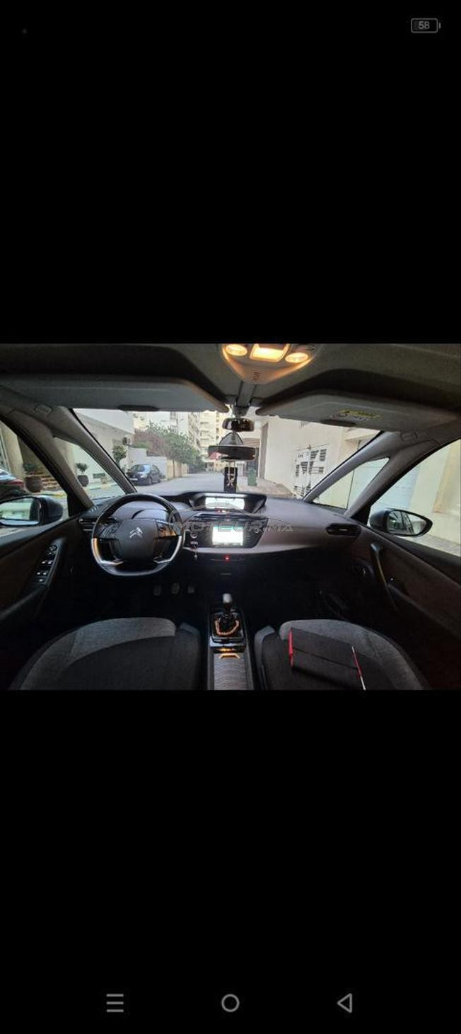 Citroën C4 Picasso Diesel Manuelle 2015 à Rabat