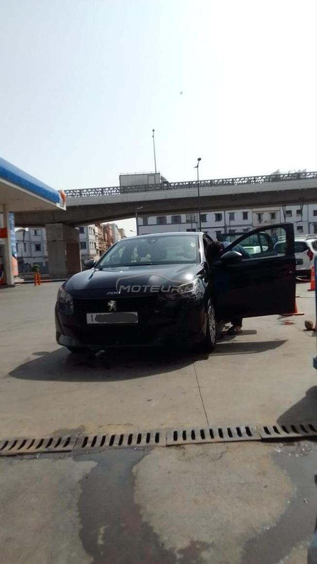 Peugeot 208 Diesel Manuelle 2023 à Casablanca