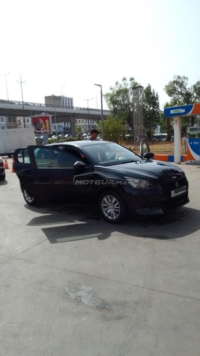 Peugeot 208 Diesel Manuelle 2023 à Casablanca