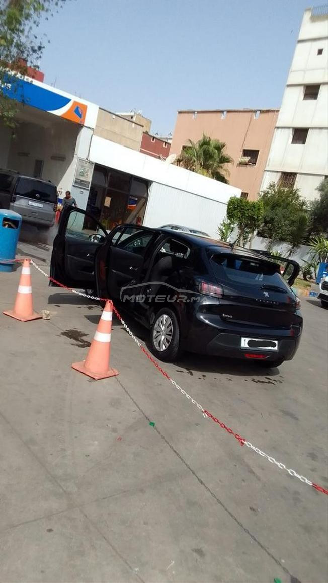 Peugeot 208 Diesel Manuelle 2023 à Casablanca