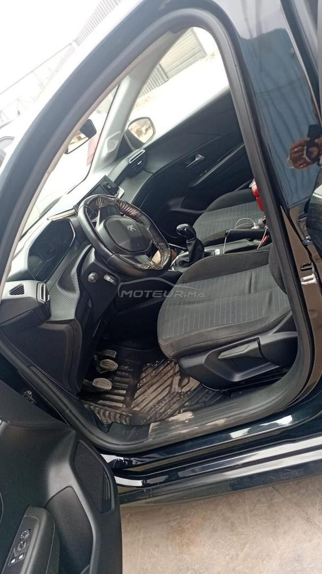 Peugeot 208 Diesel Manuelle 2023 à Casablanca