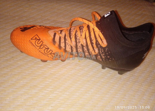 Chaussures de football puma future z 1.3 originales à vendre