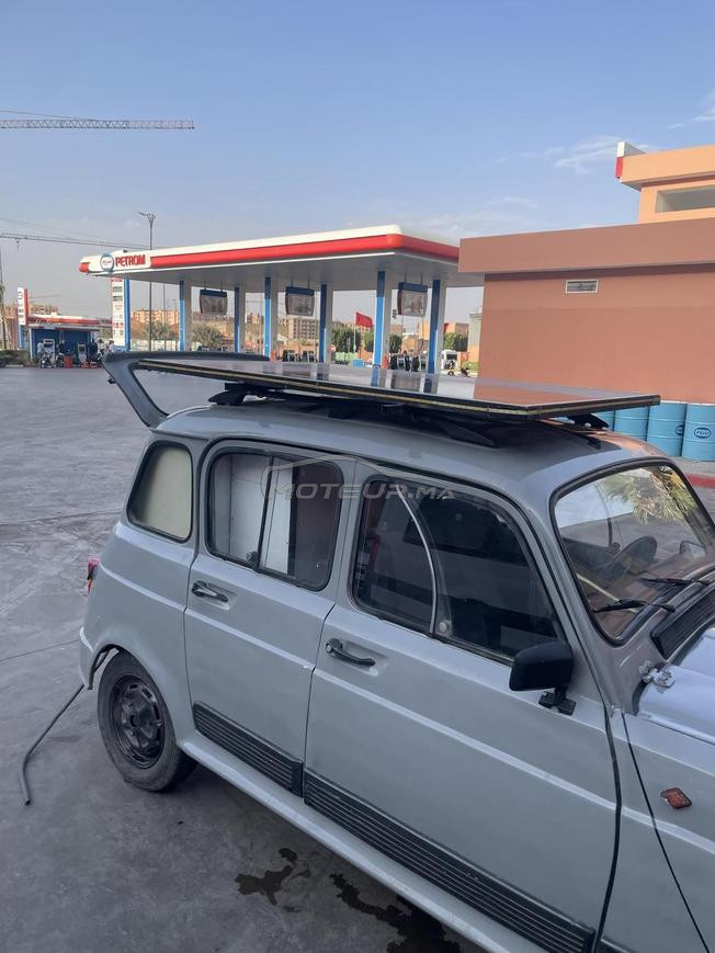 Renault R4 Essence Manuelle 1988 à Marrakech