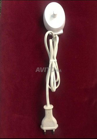 CHARGEUR BROSSE À DENTS ORAL B