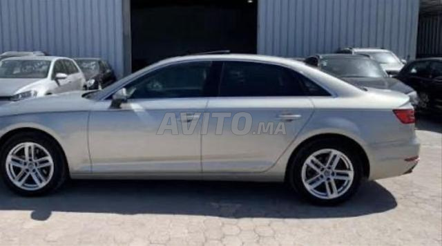Audi A4 Diesel Automatique 2020 à Ifrane