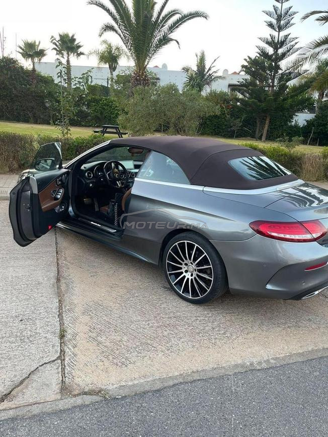 Mercedes-Benz 220 Diesel Automatique 2017 à Rabat