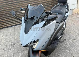 tmax 560 بوت Akra عامرة