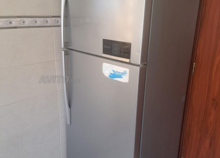 Réfrigérateur LG en bonne état