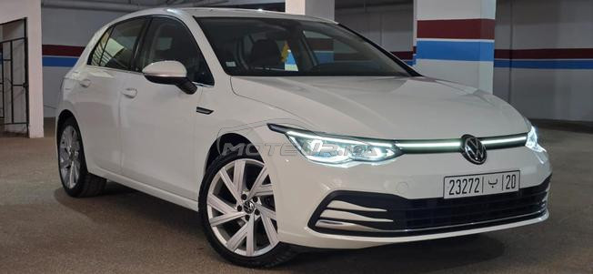 golf 8 essence hybride exellente etat 