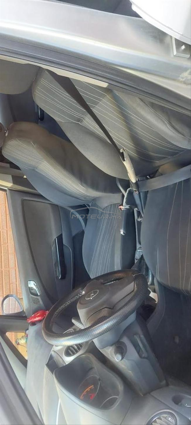 سيارة  opel corsa model 2009 essence 