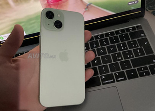 iPhone 15 normal officiel 128 Go