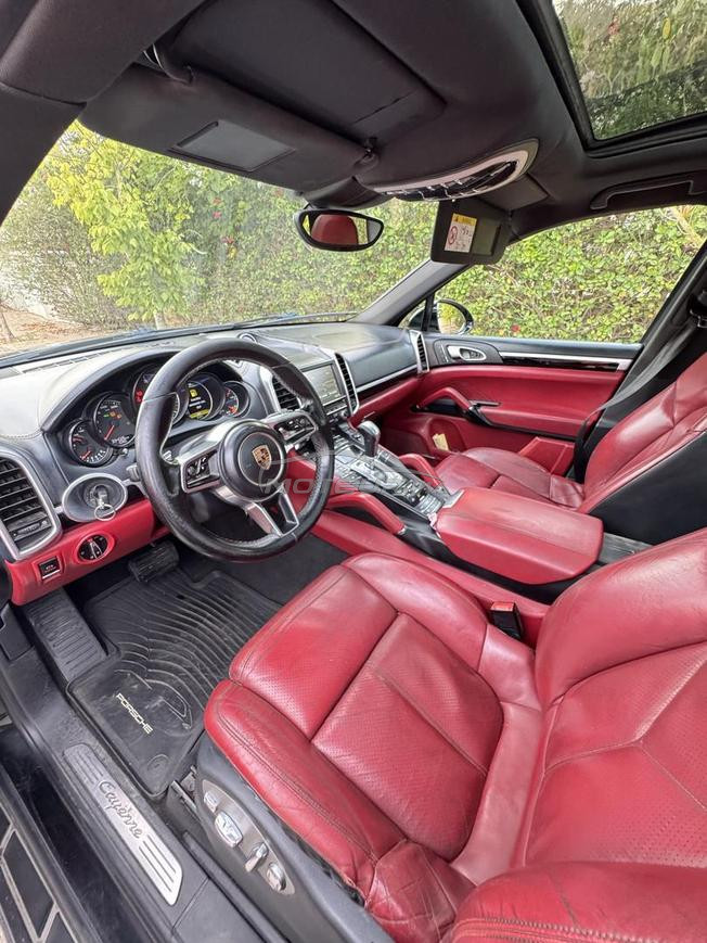 Porshe Cayenne