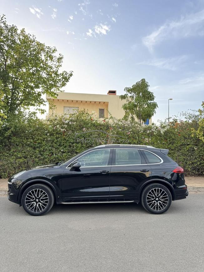Porshe Cayenne