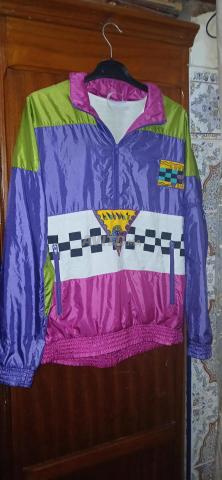 جاكيط قديمة vintage 90's adidas مقاس M,L 🔥 🔥 🔥