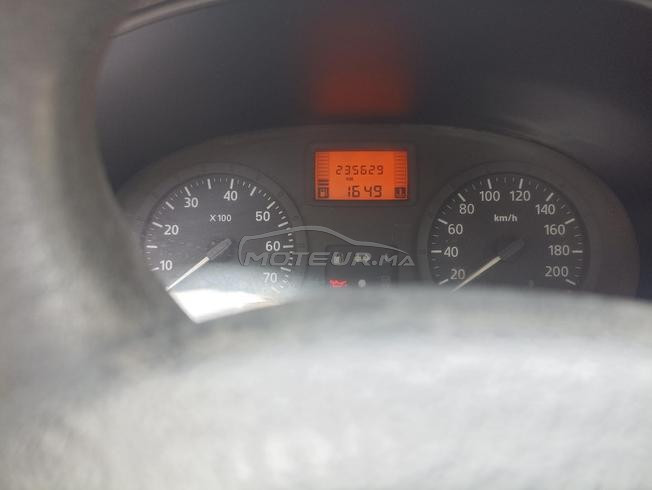 Une voiture Dacia Logan 