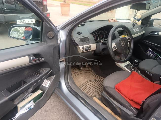 Opel Astra Diesel Manuelle 2008 à Marrakech