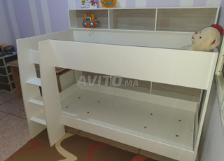 سرير بطابقين