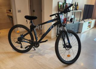 Vélo RockRider Comme Neuf