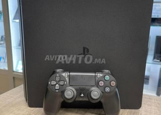 PlayStation 4 Slim