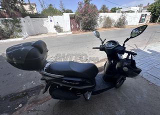 للبيع سكوتر SYM Symphony ST 50
