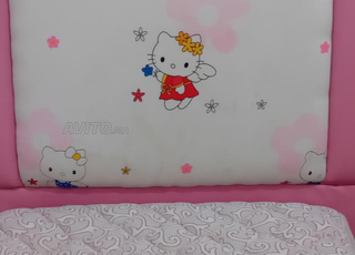 Un lit en très bonne état