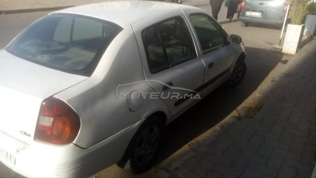 كليو موديل 2001 اصانص باقة مزيانة