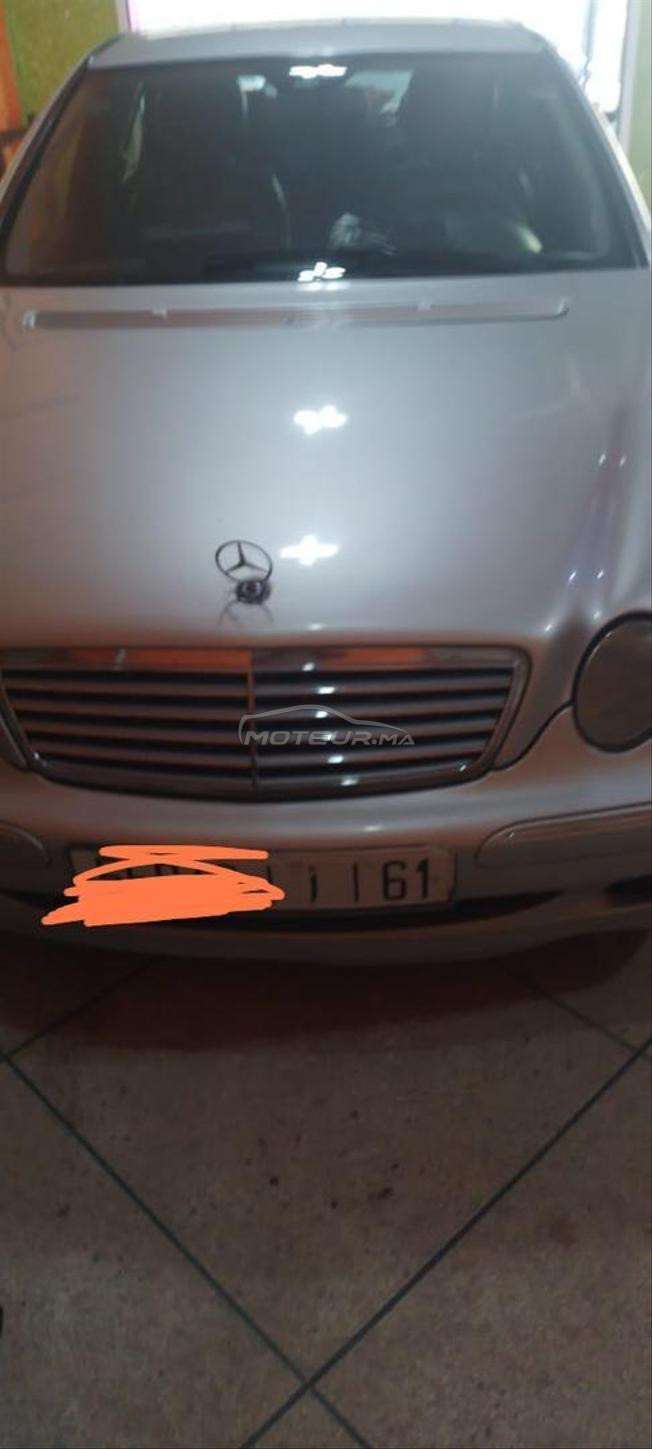 مرسيدس C220 
