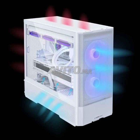 Lian Li Lancool 207 البيضاء