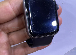 Montre Apple série 4 44mm