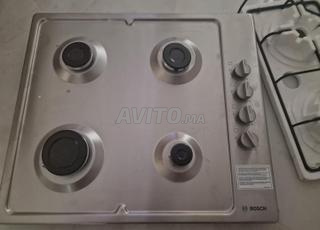 طاولة غاز بوشا