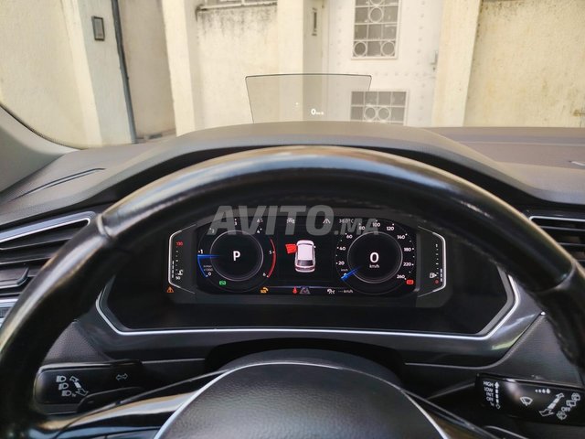 فولكس فاجن تيغوان في حالة ممتازة مع سقف قابل للفتح