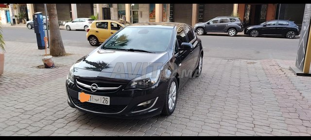 Opel Astra 1.7 Diesel Manuelle à Marrakech
