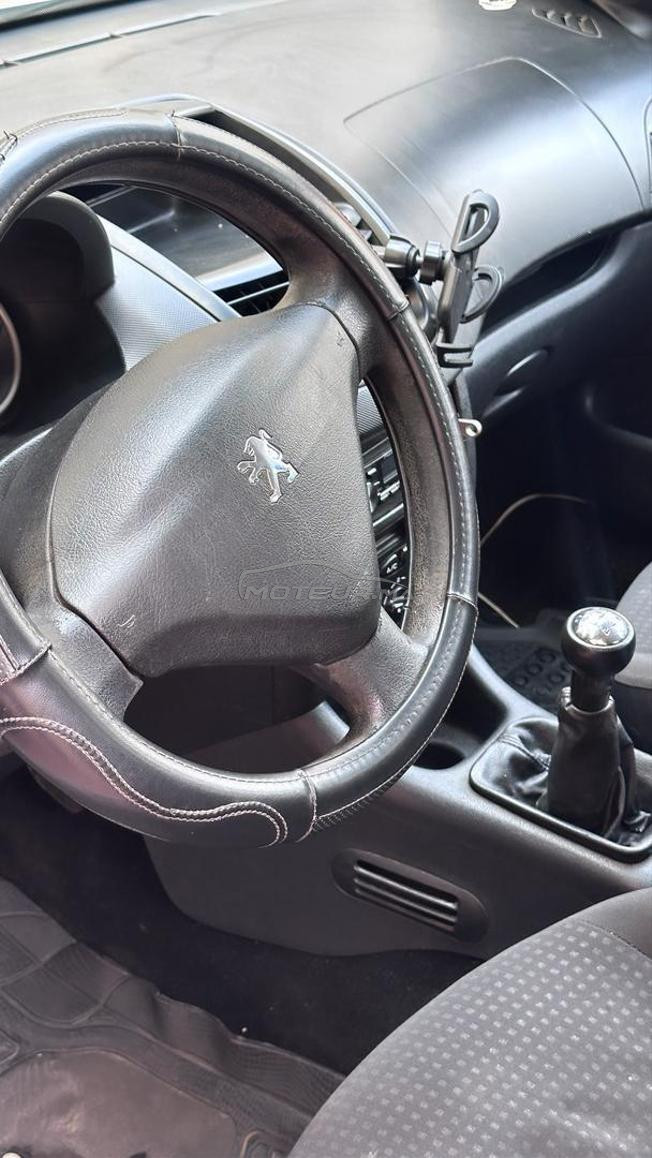 peugeot 206 plus modèle 2011 essence 