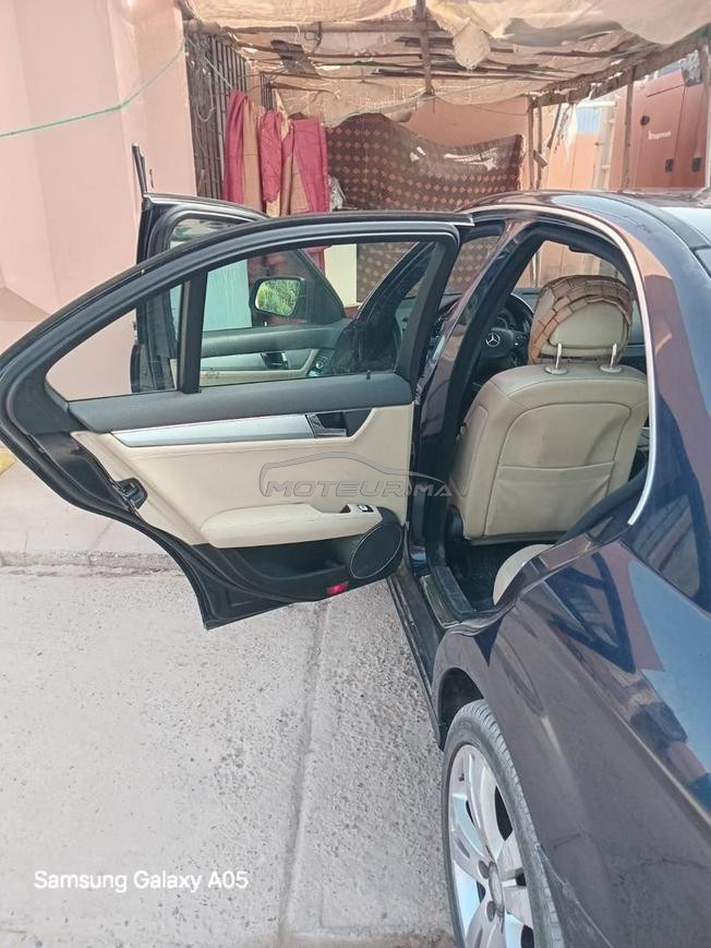 Mercedes-Benz 220 Diesel Automatique 2007 à Agadir