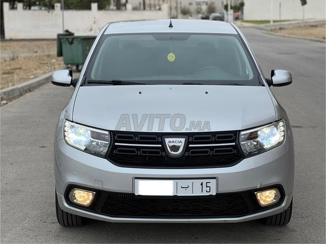 Dacia logan Diesel Premier main 