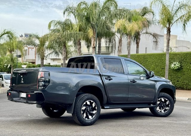 Mitsubishi L200 SPORTERO 2023 automatique 