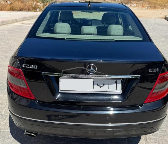 Mercedes-Benz 220 Diesel Automatique 2008 à Tanger