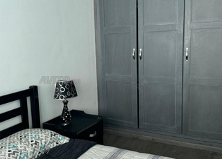 Maison luxueuse et literie moderne au centre-ville