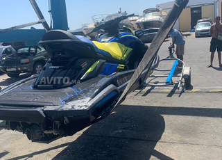 jet ski YAMAHA FX