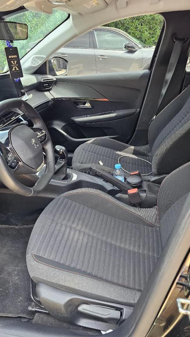 Peugeot 208 Diesel Manuelle 2023 à Casablanca