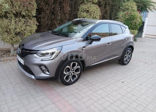 Renault Captur Diesel Manuelle 2021 à Agadir