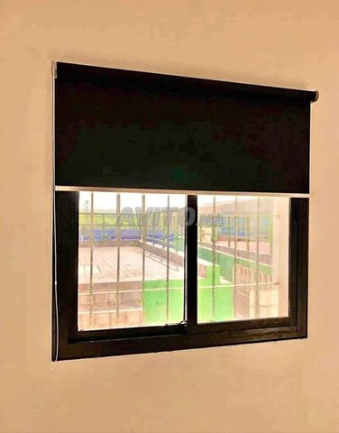 متجر ستائر رول بلاك أوت