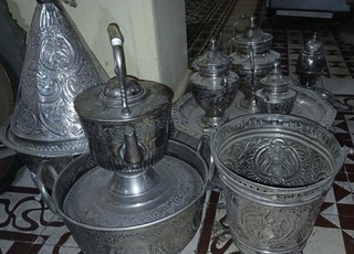 Articles anciens pour la décoration et l'utilisation