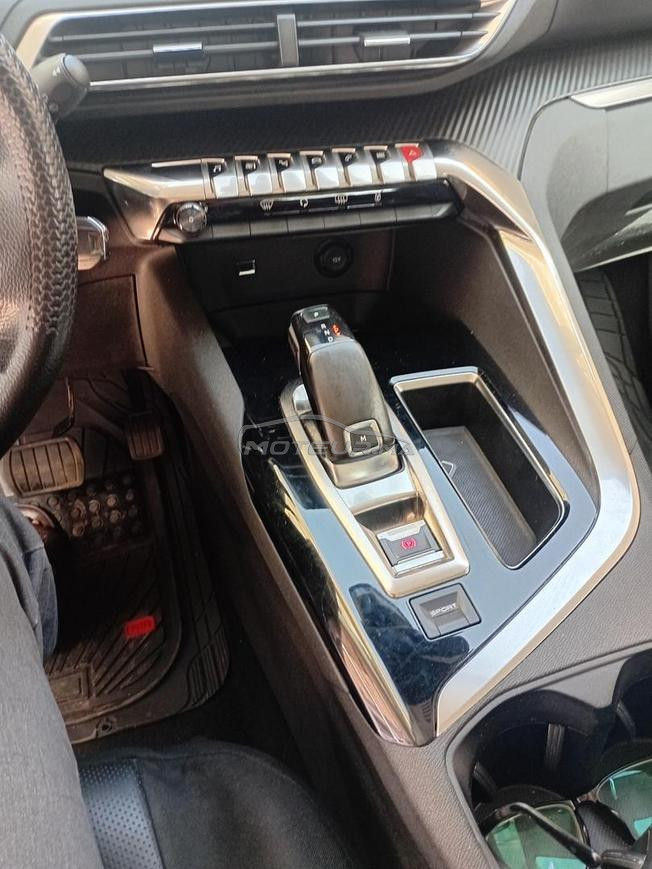 peugeot3008 model2020 comme neuf